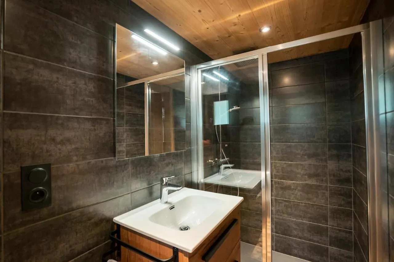 Apartment Chalet Les Cerfs Chatel